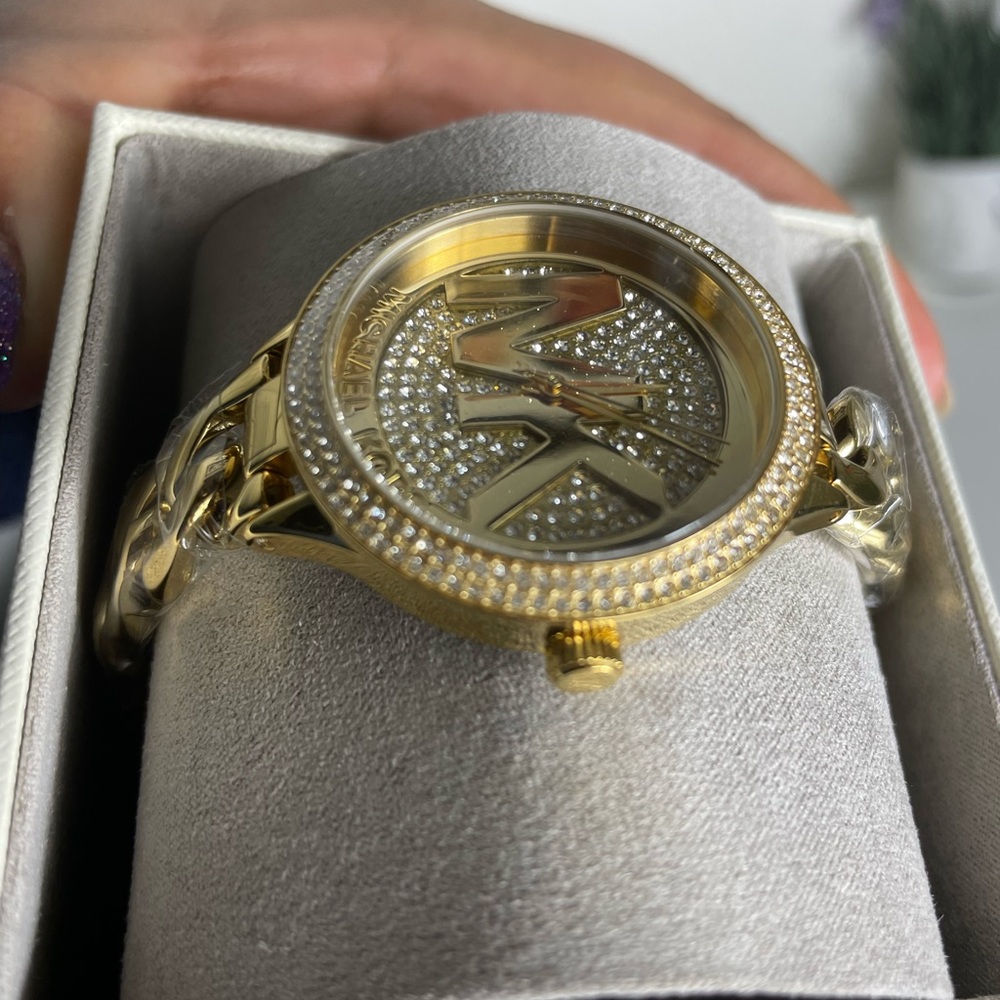 New! watch 😍Micheal Kors - Picture 2 of 8